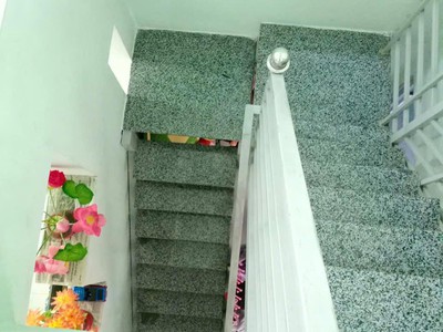 Bán nhà 2 tầng cách đường ngô đến 300m, cách đường 2/4 1km, diện tích 50 m2 giấy tờ tay có phường 3