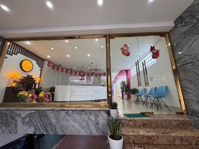 Bán tòa nhà mặt phố, view hồ hạ đình, thanh xuân, gần royal city dt 80m2, 9 tầng mt 6m, có hầm, kd 3