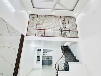 Nhà 3,5 tầng Nguyễn Văn Linh - Lê Chân 0