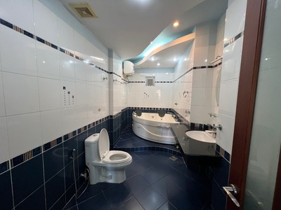 Hẻm nhựa 10m, 86m2 TÀI LỘC, 5 tấm, thang máy, giếng trời, View sân thượng ngắm máy bay đáp 4