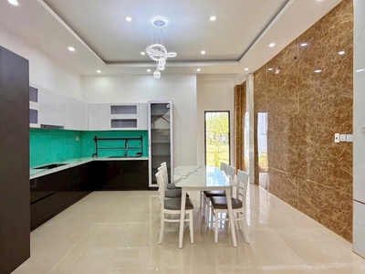 Bùng nổ ưu đãi - nhà 93m2 - giá chỉ 2 tỷ 100 4