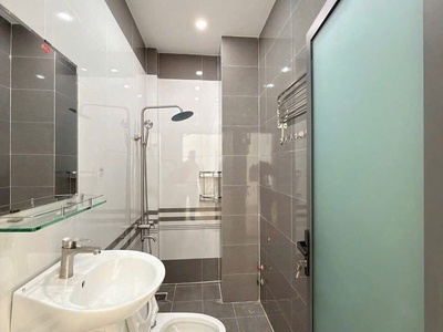 Bùng nổ ưu đãi - nhà 93m2 - giá chỉ 2 tỷ 100 7