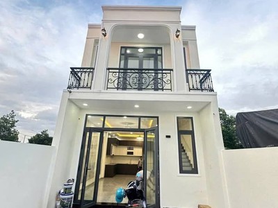  NHÀ 1 TRỆT 1 LẦU   LONG AN - GẦN CAO TỐC   104m2   2 TỶ 4  0