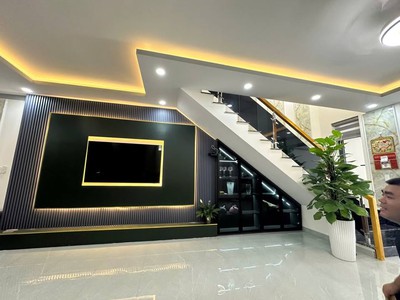  NHÀ 1 TRỆT 1 LẦU   LONG AN - GẦN CAO TỐC   104m2   2 TỶ 4  2