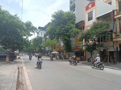 Bán gấp căn Mặt Phố Trương Định Hà Nội, 74m2 MT4.2m 17.2 tỷ 0