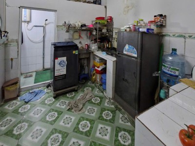 Nhà trọ 5 phòng hxt 95m2, vuông   trần bá giao qv 2