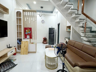 Nhà mới hẻm thông cao xuân dục p12 q8 giá chỉ nhỉnh 3 tỷ 1