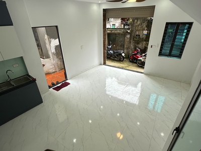 Sở hữu nhà đa sỹ, lô góc 5 tầng mới, gần sân bóng, bể bơi đa sỹ. giá chỉ 5 tỷ 1