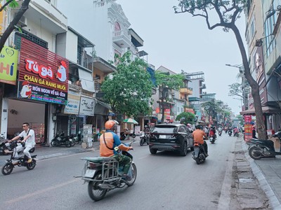 Bán gấp căn Mặt Phố Trương Định Hà Nội, 74m2 MT4.2m 17.2 tỷ 2