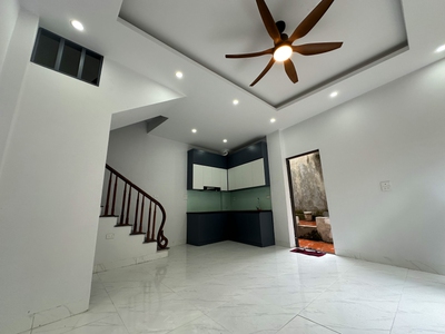 Sở hữu nhà đa sỹ, lô góc 5 tầng mới, gần sân bóng, bể bơi đa sỹ. giá chỉ 5 tỷ 2