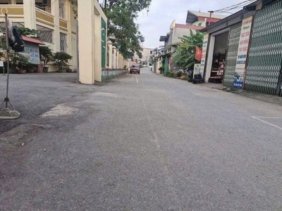 Đất   nhà 2 tầng mới   xuân hòa, tỉnh phú thọ. gần đh sư phạm hà nội 2 1