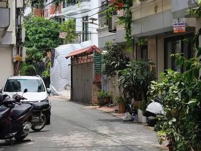 Bán nhà đẹp ngọc thuỵ-.9 tỷ 45m - 4 ngủ - 20m ra mặt phố - ô tô đỗ cửa - kinh doanh 0