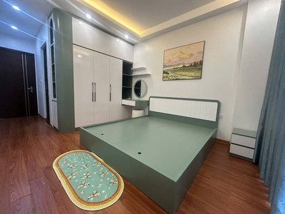 Bán nhà đẹp ngọc thuỵ-.9 tỷ 45m - 4 ngủ - 20m ra mặt phố - ô tô đỗ cửa - kinh doanh 3