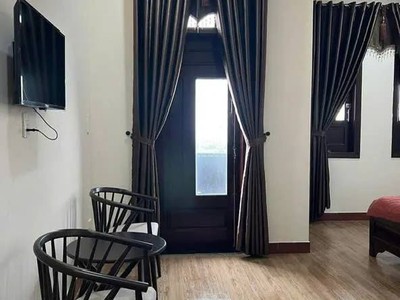 Bán khách sạn 4 tầng   dt 125m    mặt biển nguyễn tất thành, thanh khê - chỉ nhỉnh 17 tỷ 2