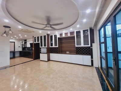 Bán tòa nhà phân lô phố hoàng cầu 60m2, 7t thang máy, ôtô tránh, gần hồ, ở, kd - vp - nhỉnh 30 tỷ 0