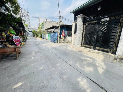 Bán nhà hẻm 6m hương lộ 3, gần aeon tân phú, 4x23m, hậu 15m, 3 tầng, 12pn, 10,5 tỷ. 0