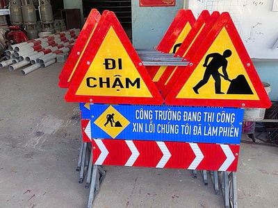 Biển Báo Công Trường Đang Thi Công 2025 - Đảm Bảo An Toàn Giao Thông 0