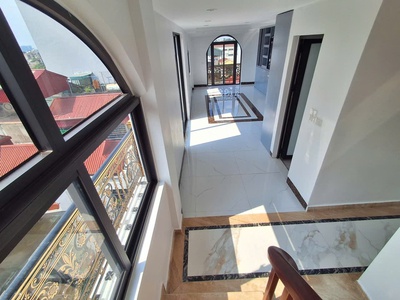 Bán nhà siêu phẩm sài đồng   lô góc   7 tầng   gara ô tô   thang máy   full nội thất  1