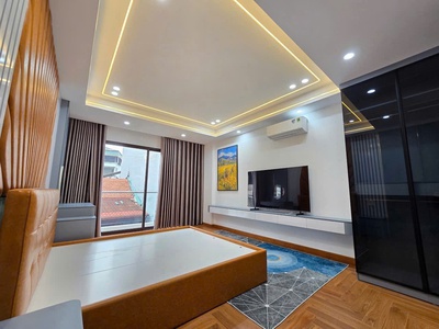  bán nhà nguyễn văn cừ   lô góc   7 tầng thang máy   ô tô tránh   gần cầu chương dương  1