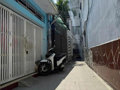 Bán nhà trung tâm, tân phú - 63m2, sổ hồng riêng - giá chỉ 4.7 tỷ - 3