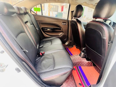 Cần bán xe Attrage2019 nhập Thái số tự động bản premium 7
