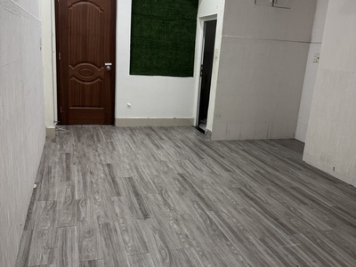 Cho thuê mặt bằng tầng trệt MT Trần Bá Giao 7