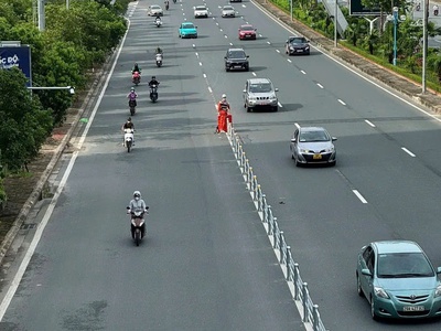 Đất vàng võ chí công  93m, nở hậu, xây homestay, chung cư mini, hót ra tiền của giới đầu tư 2