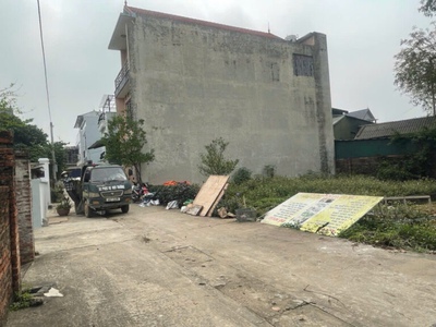 Siêu phẩm đường bàn cờ thông tứ tung 83m tại trường yên-chương mỹ-hà nội 1