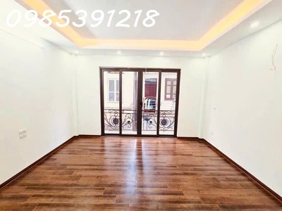 Oto qua cổng- trương định- 30m2-5t- 6.95tỷ ctl  - khu dân trí- nhà nhìn ra đường lớn 3