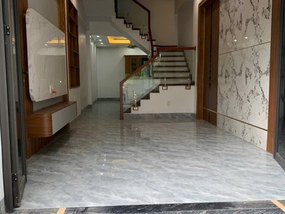 Bán nhà ngõ phố Vũ Hựu, khu Hồ Sươt, ph Lê Thanh Nghị, Tây HP, 47m2, 3 tầng, 3 ngủ, 3 vs 1