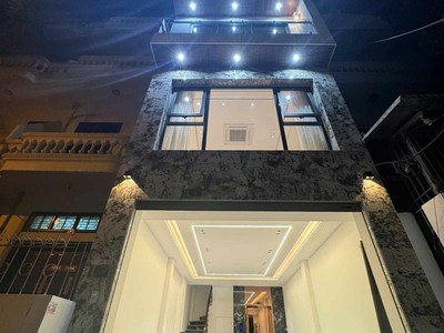 Bán Nhà Ngõ 554 Nguyễn Văn Cừ, Long Biên, 42m2, 7 Tầng, Gara Ô Tô, Thang Máy, Kinh Doanh 0