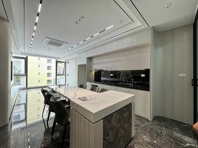 Bán Nhà 204 Cổ Linh, Đàm Quang trung, Long Biên, 52m2, 7 Tầng, gara, Thang Máy 2