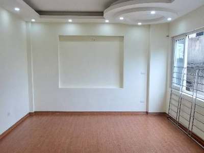 Bán nhà sở thượng 5 tầng dân xây lô góc 10M ô tô tránh hoàng mai 1