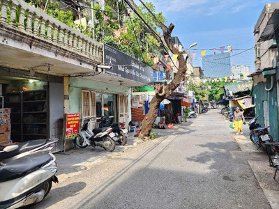 Bán nhà tập thể tầng 1 quỳnh mai 85M ô tô tránh kinh doanh hai bà trưng 2