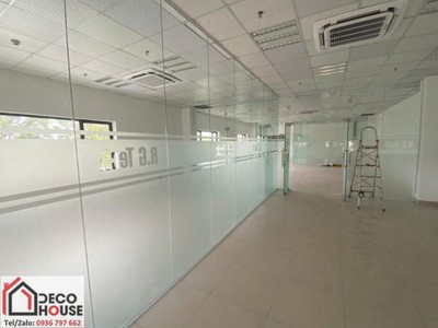 Vách kính cường lực văn phòng hà nội báo giá chi tiết 0