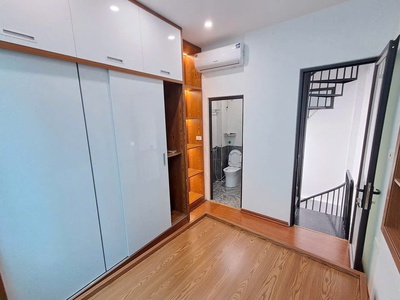 Bán nhà chính chủ ngõ 67 Thái Thịnh   Trung tâm Đống Đa   Ô tô vào nhà   Mặt ngõ kinh doanh tốt 12