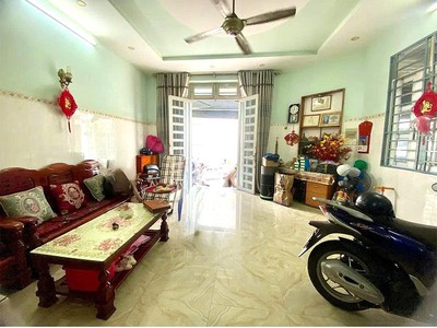 Vị trí vàng - oto cất vào nhà - gò dầu ,tân phú - ngang rộng 5,3m - sổ hồng chính chủ, giá chỉ hơn 1
