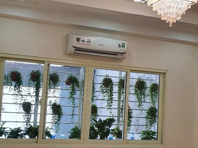 Bán căn hộ chung cư  p.2 q.5 - 74m2 có 3 pn có sổ có thang chỉ 4ty7 3