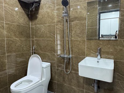 Tập thể cực đẹp nguyễn chí thanh 75m, 3pn full nội thất, hơn 5 tỷ 4