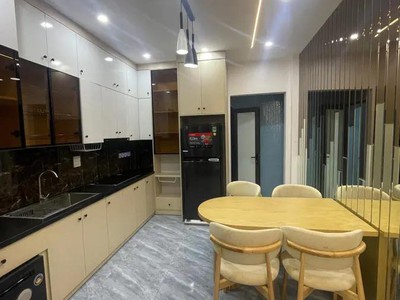 Trung tâm ngọc thụy 45m2, 4t thang máy, ô tô gần nhà, full nội thất - chỉ 8.x tỷ - hiếmm 2