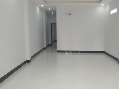 Bán nhà mặt phố số 2, tttm vincom sa đéc, đồng tháp. 75m2, 3 tầng, 6pn. giá 6.2 tỷ, sổ hồng. 4