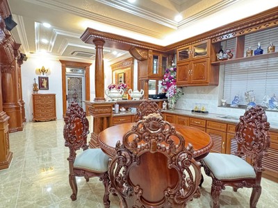 Bán biệt thự cao cấp quận 2   nhà đẹp, nội thất sang trọng 4