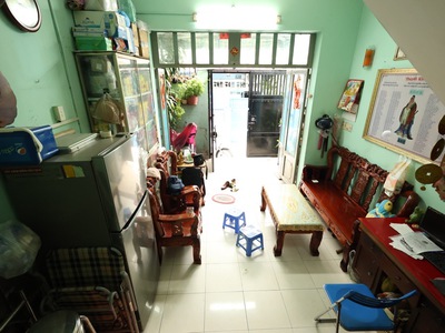 Sắp ngộp bank, nhà 4 tầng ngang 7m, gần nhà ga t3, nhinh 9 tỷ 3