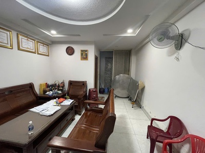  cực hiếm   phường vip q.8   qua q.1   q.5 chỉ 1 cầu   xe hơi ngủ trong nhà   6 tầng   ở ngay  1