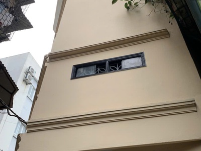 Cho thuê lâu dài nhà 3,5 tầng, ngõ 128c đại la gần trường tiểu học đồng tâm, ô tô đỗ cửa 1