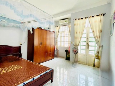 Gấp bán nhà 3 tầng  mặt tiền kinh doanh  đường trương thị hoa  tân thới hiệp quận 12 shr chỉ 9,2 tỷ 2