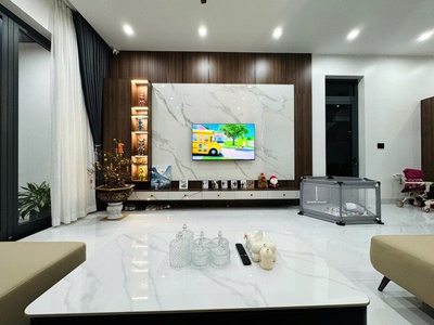  GIÁ TỐT 2 TỶ 3   99,3M    nắm giữ kiến trúc nghĩ dưỡng sang trọng, SHR, mặt tiền 6m thoáng đãng, 2