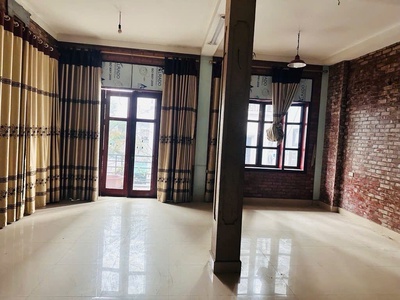 102m  ngọc thuỵ   mt 6.5m   4 tầng   lõi long biên   13.65 tỷ 2
