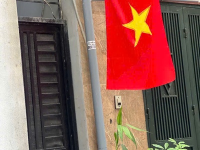 57.2m  gia quất   mt 3m   4 tầng   ô tô 19m   nhà đẹp   9.15 tỷ 0