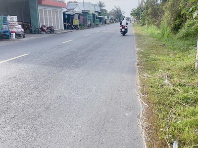 Bán nhà mặt tiền tl885   gần chợ mỹ lồng, giồng trôm, bến tre 0
